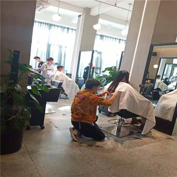 最初学习美发专业的想法以及现在的我！